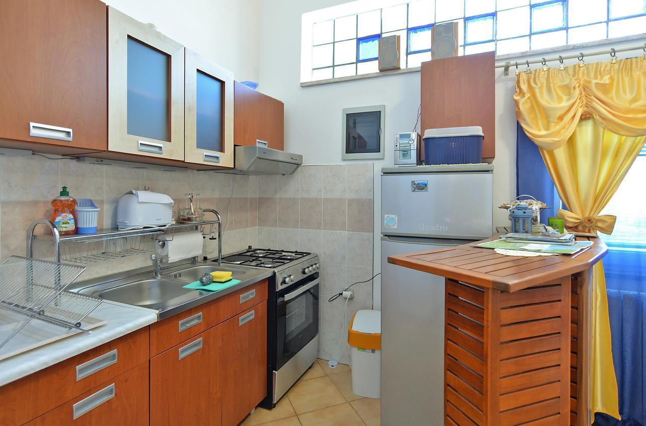 Dino 1374 Apartmán Pula